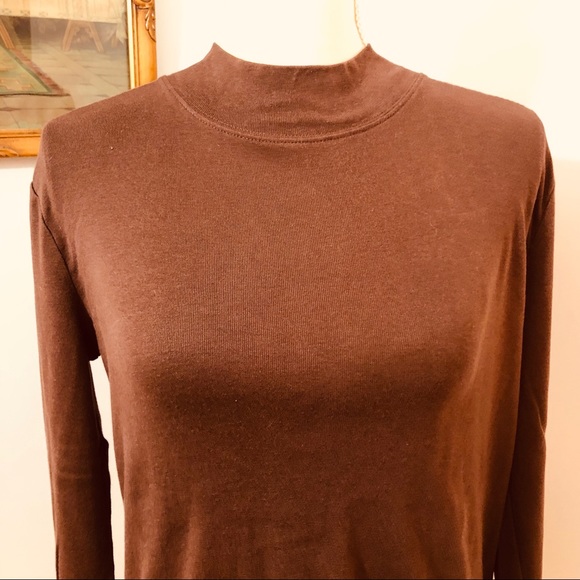 Ann Klein Long Sleeve Top Like New - L (7/$25) - Picture 2 of 5